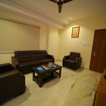 Dhruv Elite And Banquets Hotell Hyderabad Eksteriør bilde