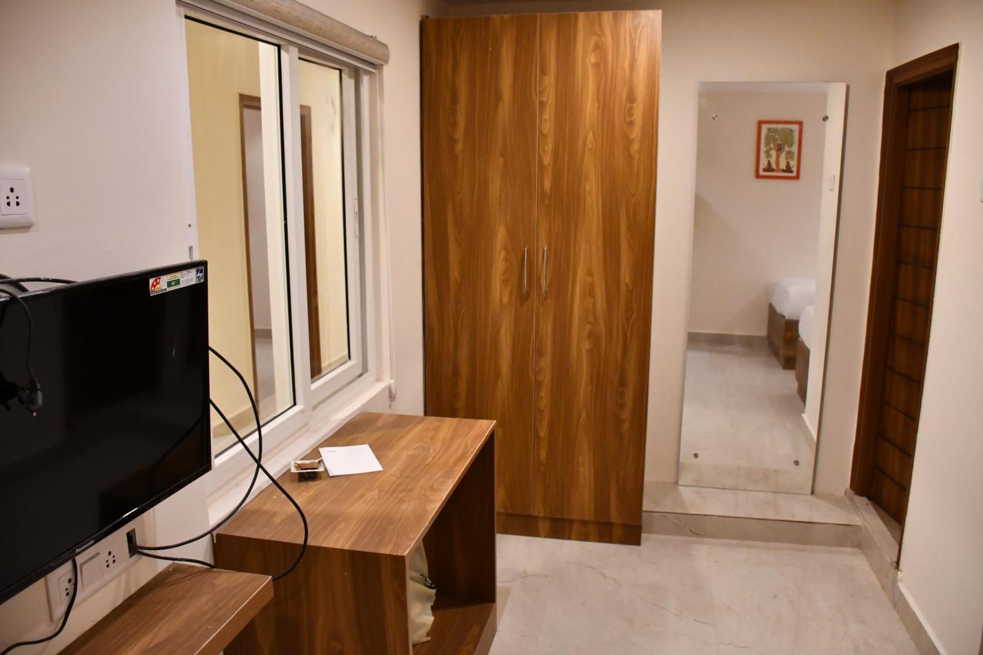 Dhruv Elite And Banquets Hotell Hyderabad Eksteriør bilde