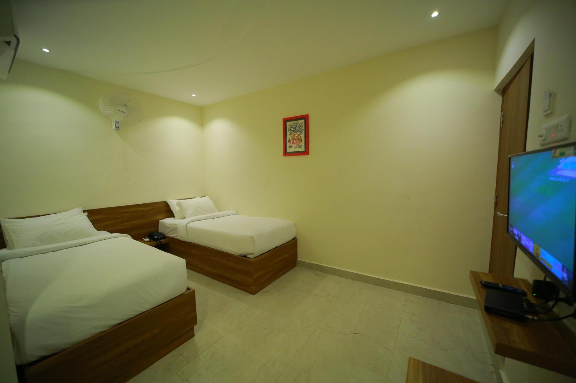Dhruv Elite And Banquets Hotell Hyderabad Eksteriør bilde
